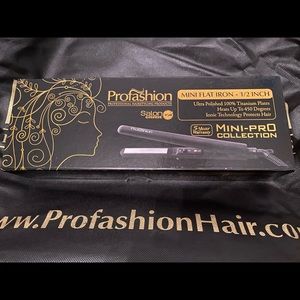 Profashion Mini titanium 1/2” flat iron